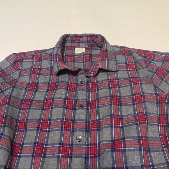 5. ⭐️ J. Crew plaid button down shirt size small - Picture 5 of 6